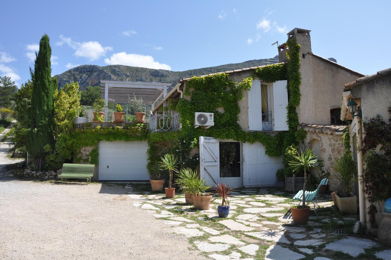 Villa Le Jas Du Colombier Moustiers-Sainte-Marie Exterior foto